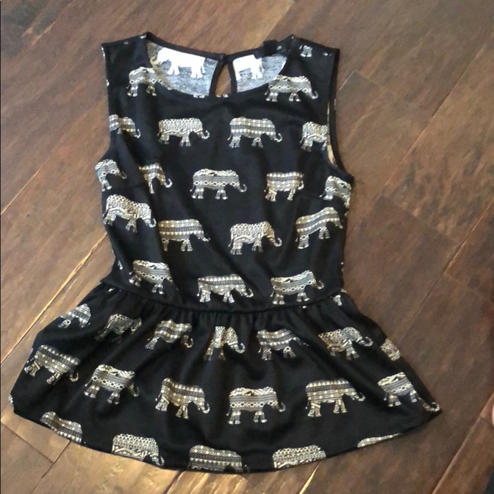 🐘 Peplum top